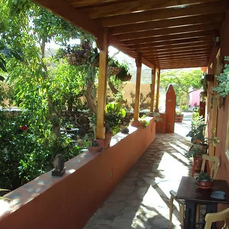 La Laguna * San Sebastian De La Gomera